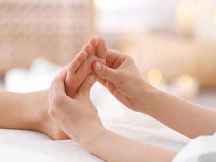 Harga Pijat Relaksasi Pria Dan Wanita  Melayani Wilayah Kecamatan Wenang